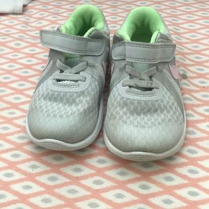 Nike sneakers toddler girl